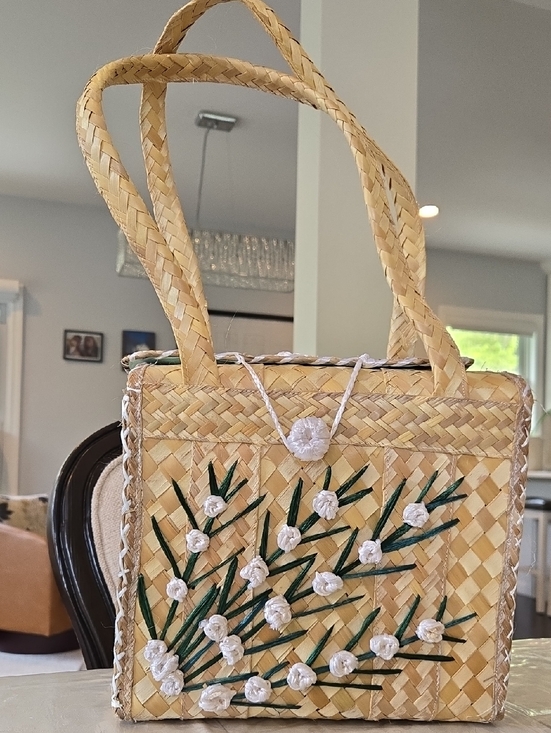 Handbags - Handwoven Straw Tote Bag with White Rosette Embroidery